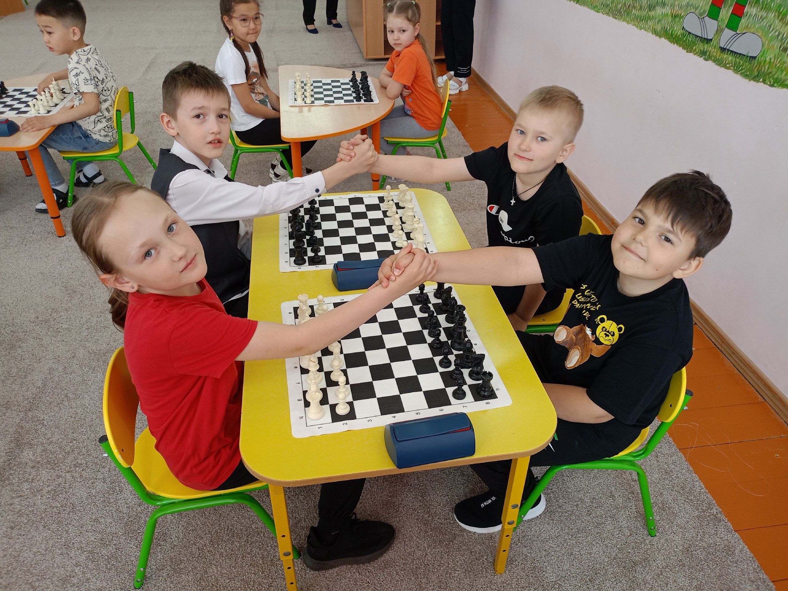 Дружеский турнир по шахматам.